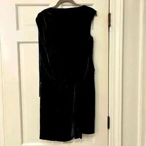 WWorth velvet dress. Size 4.